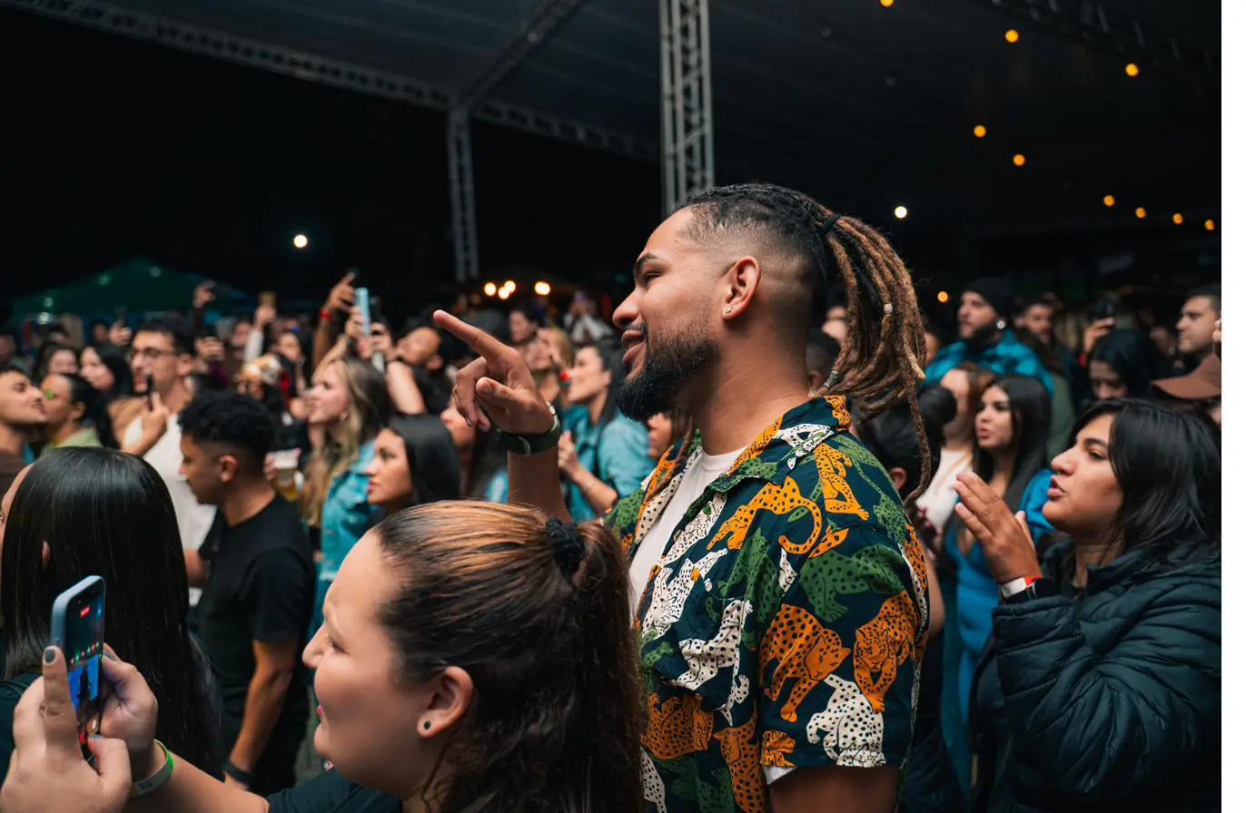 Banda no palco do Zamba